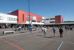 Le collège Henri Lefeuvre d'Arnage inauguré