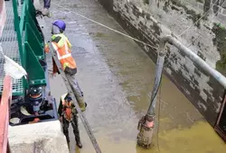 Remplacement de la porte de l'écluse de la Râterie