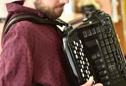 Pamphile en concert à l'Ehpad de Bessé-sur-Braye