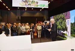 Foire du Mans - Un stand royal