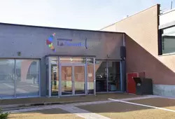 La médiathèque de Sargé-Lès-Le Mans