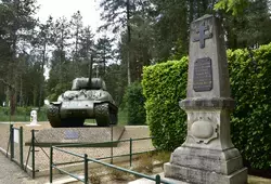 Le char Sherman à Mézières-sur-Ponthouin