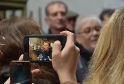 Stéphane Bern en visite à la rotonde de Montabon.