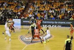 MSB – CHOLET : 1er match à la maison, 1ère victoire de la saison