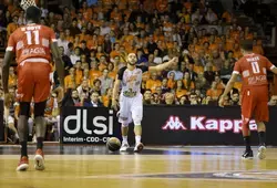 MSB – CHOLET : 1er match à la maison, 1ère victoire de la saison
