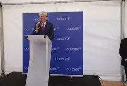 Pose de la 1ère pierre Oui Care