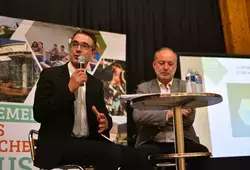 Première réunion publique à Pontvallain