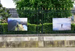 Exposition Nikolaj Lund sur les grilles de l'Hôtel du Département