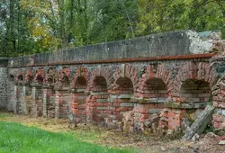 L'aqueduc du château de Dobert en images