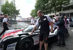 JOUR 2 - Alonso, SO24 et empreintes Pescarolo