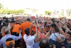 Retour triomphal des Champions de France