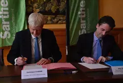 Signature de la convention relative à l'échangeur