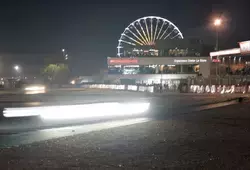 La nuit, tout n'est pas gris