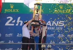 Arrivée et podium des 24 Heures 2020