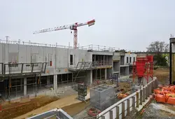 Visite ministérielle du futur centre de cancérologie de la Sarthe