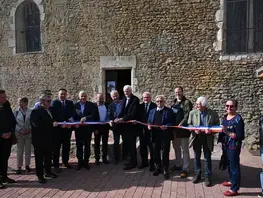 Les travaux de restauration générale des toitures de l'église Saint-Martin à Semur-en-vallon ont été inaugurés.
