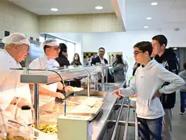 Semaine du goût : un repas concocté par des chefs-restaurateurs pour les collégiens sarthois