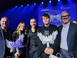 Hair Artist Awards 2025 : la scène du plus prestigieux concours de coiffure