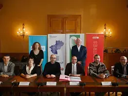 Le challenge d'écriture Classes presse est de retour avec le thème « Derrière les écrans »