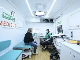 Le Médibus arrive à La Chartre-sur-le-Loir pour renforcer l'accès aux soins