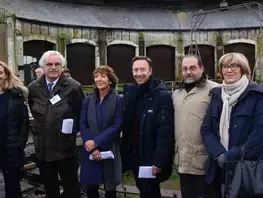 Stéphane Bern en visite à la rotonde de Montabon.
