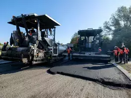 Travaux d’enrobés sur la commune de Chaufour-Notre-Dame