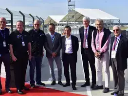 Inauguration de la passerelle « Don Panoz » sur le circuit des 24 Heures