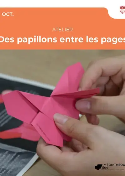 Des papillons entre les pages
