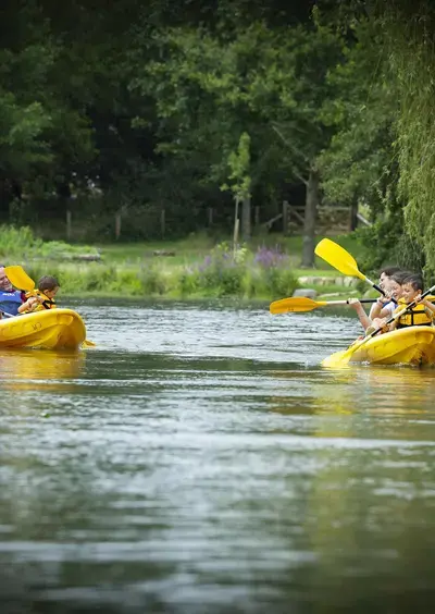 Location de kayaks à Montfort-le-Gesnois