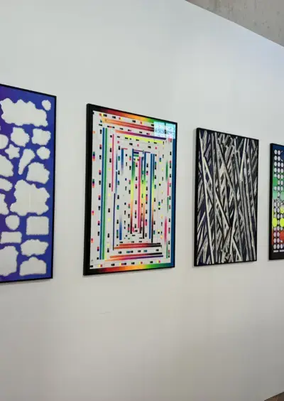 Exposition de Sixtine Gervais, sélection de sérigraphies grand format