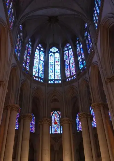 L’art du vitrail manceau : Echivard