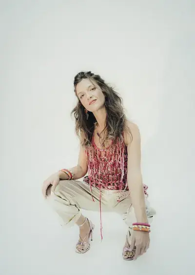 NATASCHA ROGERS trio Concert - Musiques du monde  « Ronde folk libératrice »