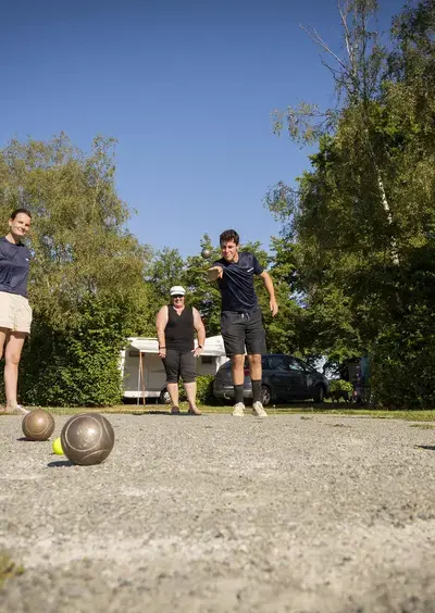Concours de pétanque