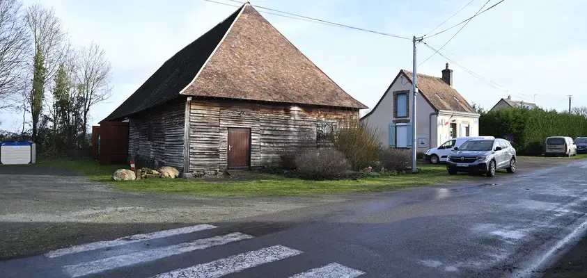 Inauguration de la halle aux charbons et de l’éclairage public à Champrond