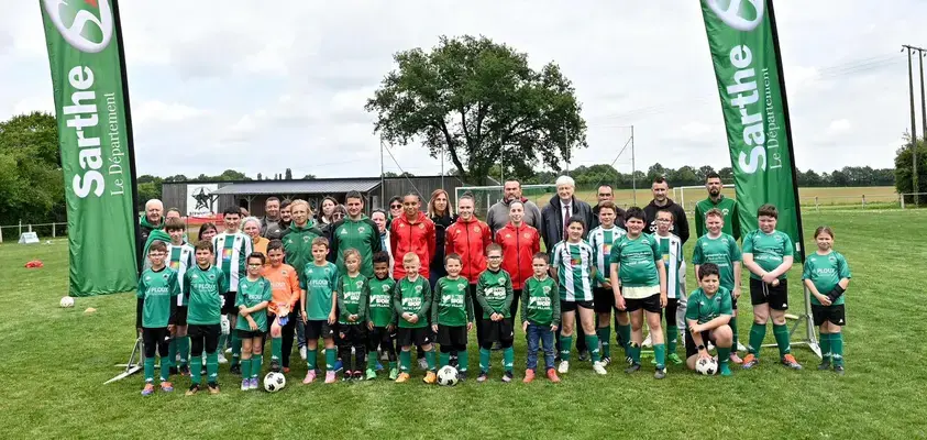 Des joueuses du Mans FC à la rencontre de jeunes Sarthois