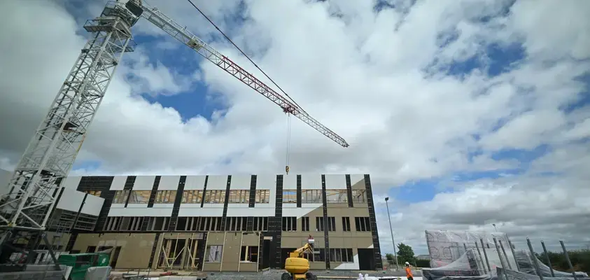 Nouveau collège de Loué : un exemple de haute performance environnementale et énergétique