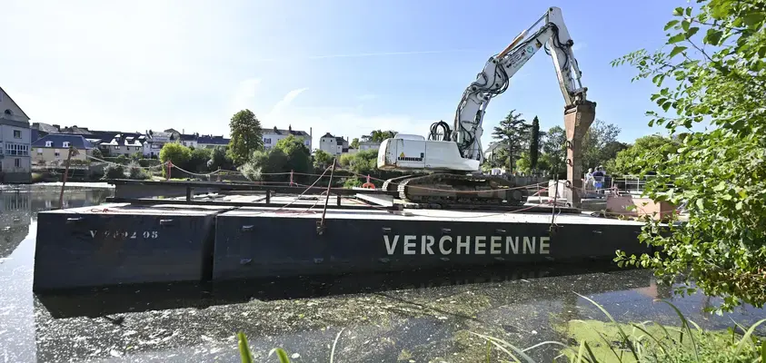 Reconstruction du vannage du barrage à La Suze-sur-Sarthe
