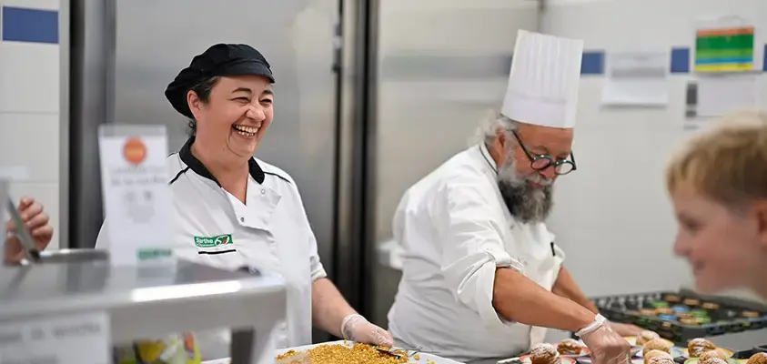 Un repas concocté par des chefs-restaurateurs pour les collégiens sarthois