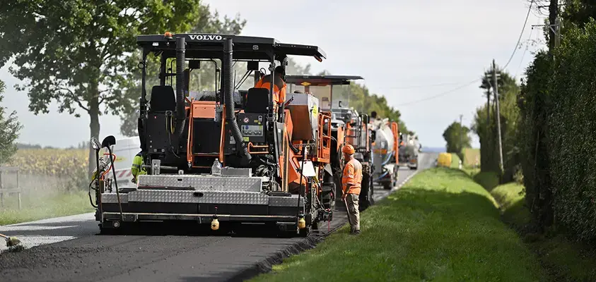 Montfort-le-Gesnois – Soulitré – Connerré : Travaux d’enrobés sur la RD 323 