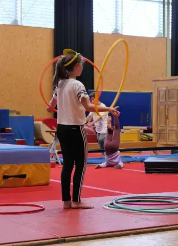 Stages initiation cirque 8-13 ans | Vacances d'hiver