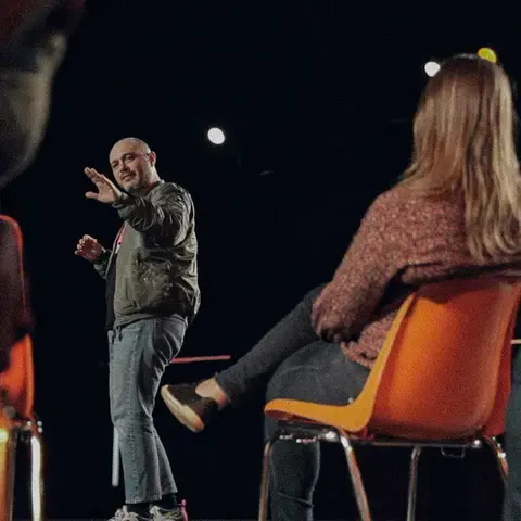 Comment avouer son amour quand on ne sait pas le mot pour le dire ?