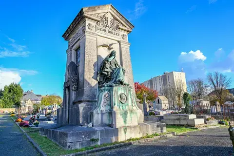 Visite guidée balade mortelle dans les cimetières