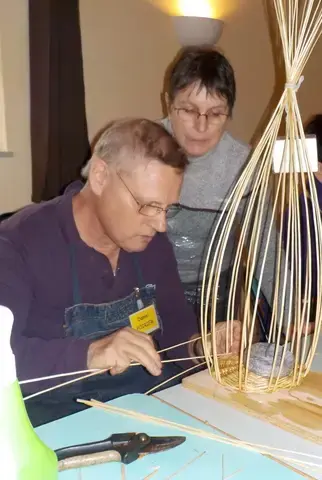 Vannerie: Création d'une cabane à oiseaux Nature et Balade