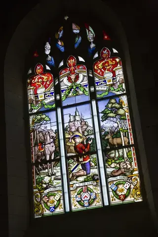 Sur la route des  VITRAUX...Église de Marigné-Laillé puis la Chapelle du Rancher à Teloché