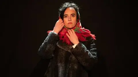 Théâtre "Femme non rééducable"