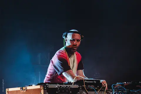 Le Doux Supplice du réveillon / L'After