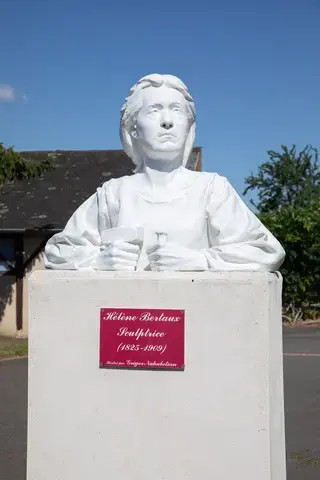 Conférence “Hélène et Léon Bertaux d’après le fonds d’archives de la famille Fonteneau”
