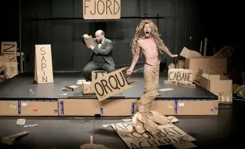 Cabaret de cartons "Les Gros patinent bien"