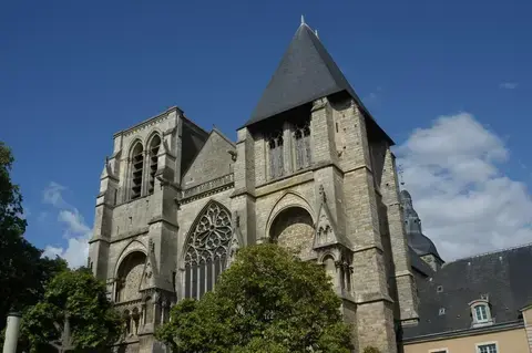 Visite Flash : L'église de la Couture