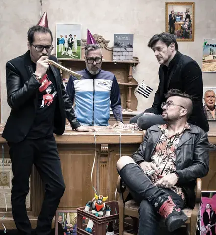 Les Fatals Picards + Merrick